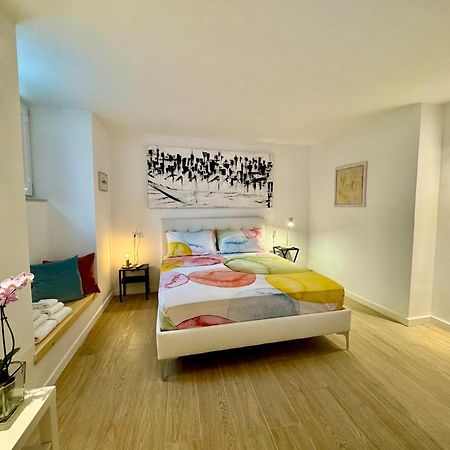 Hotel Residenza D'Artista Al Duomo1 à Salernes Extérieur photo