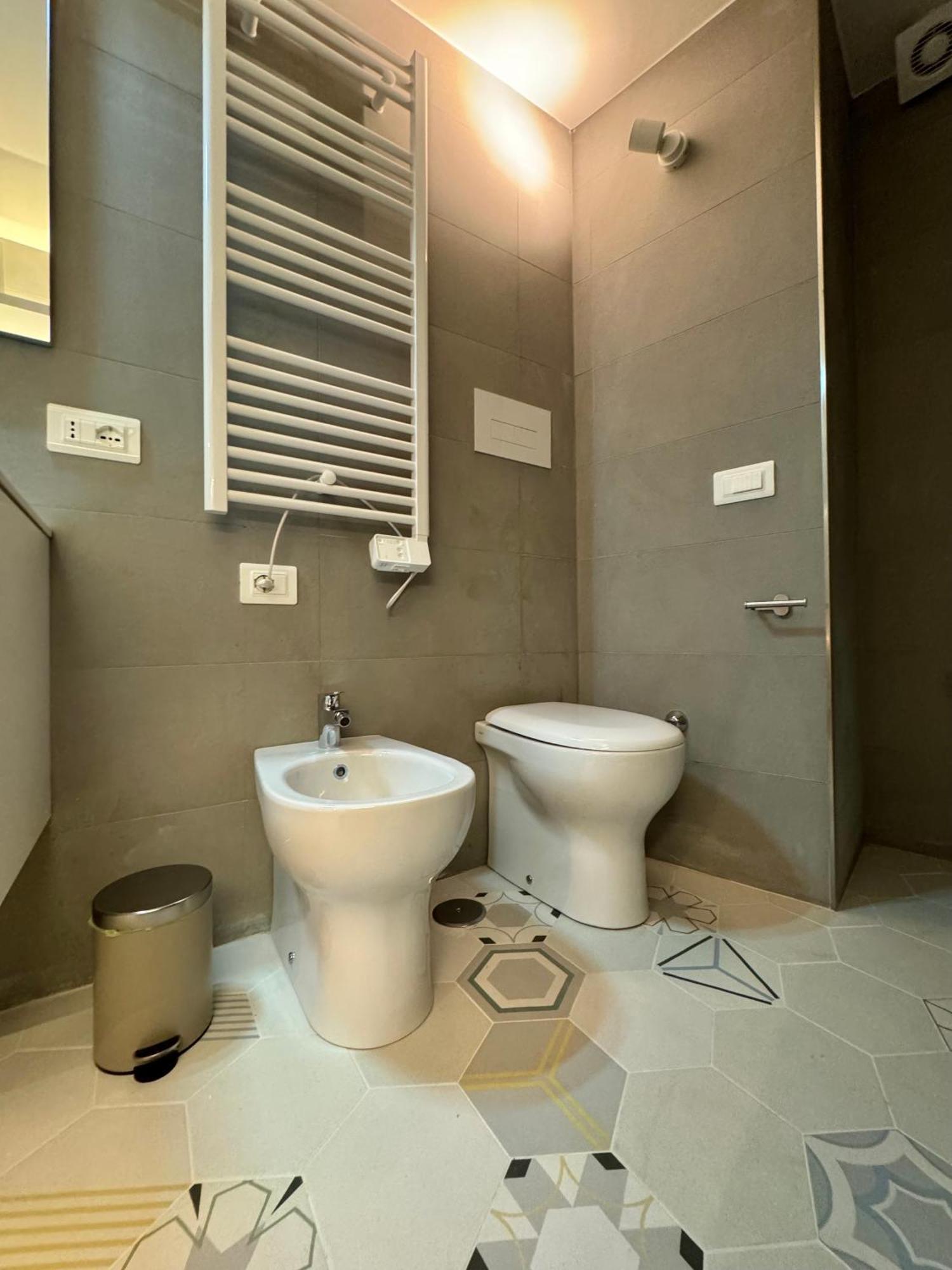 Hotel Residenza D'Artista Al Duomo1 à Salernes Extérieur photo